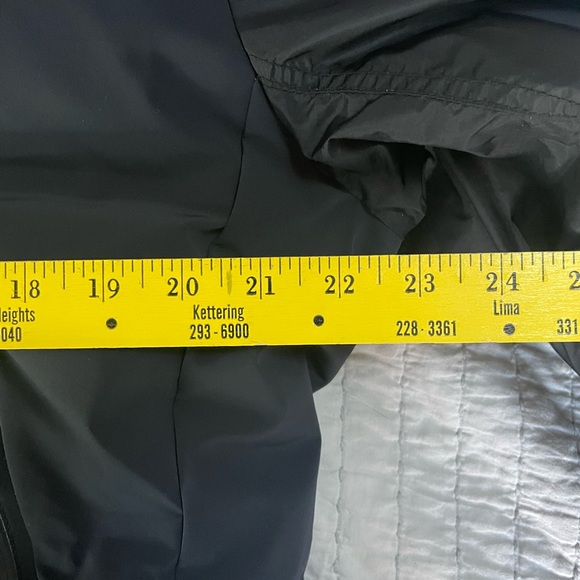 Bogner Fire and Ice Jacket Size 14 XL EU 44 Unused Condition Small Patched Tear - Picture 4 of 7